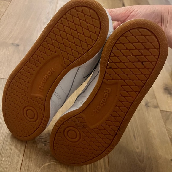 Reebok Women’s Classic White Leather Sneakers - Picture 4 of 6